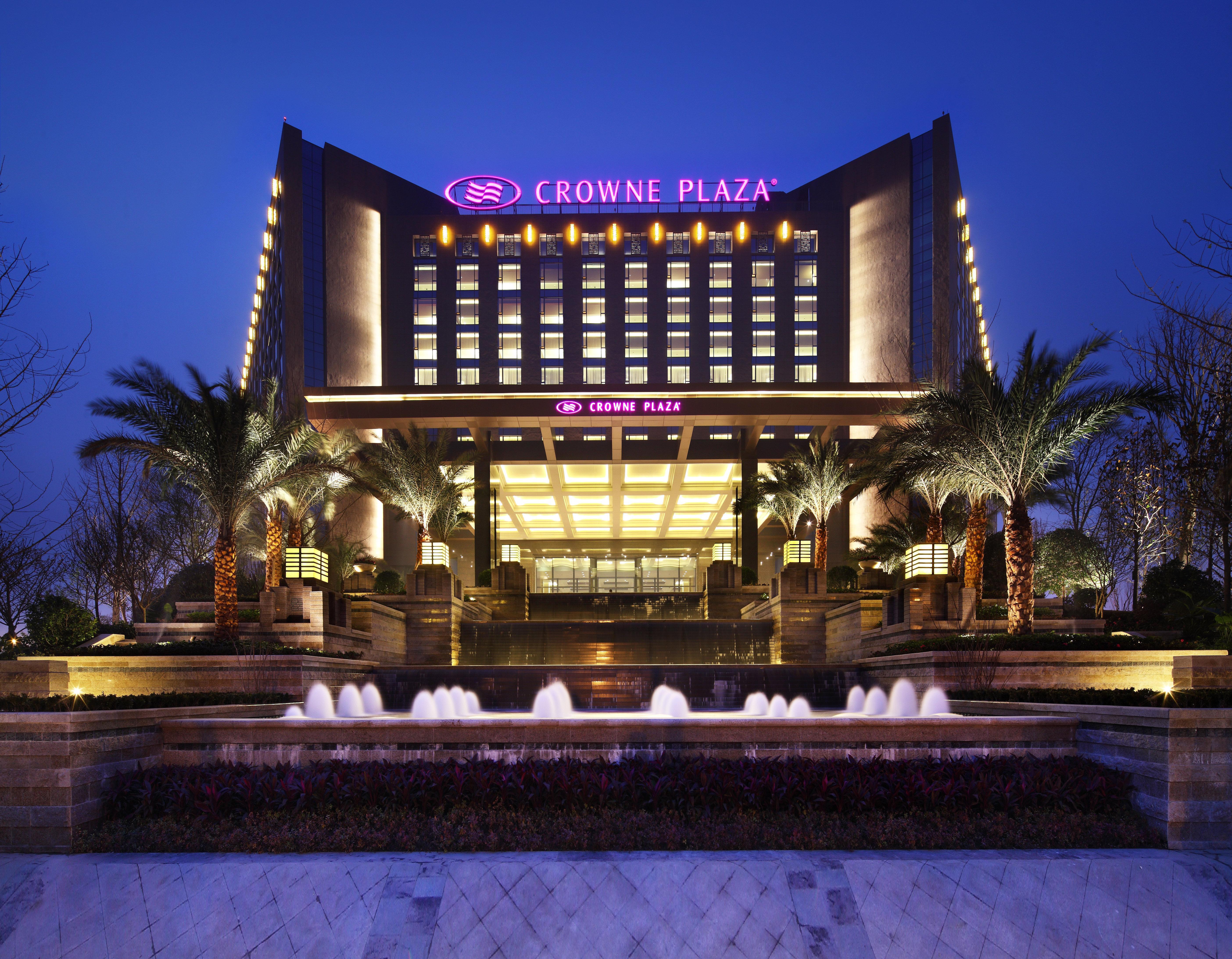 Crowne Plaza Chengdu West By Ihg Hotel Exterior photo